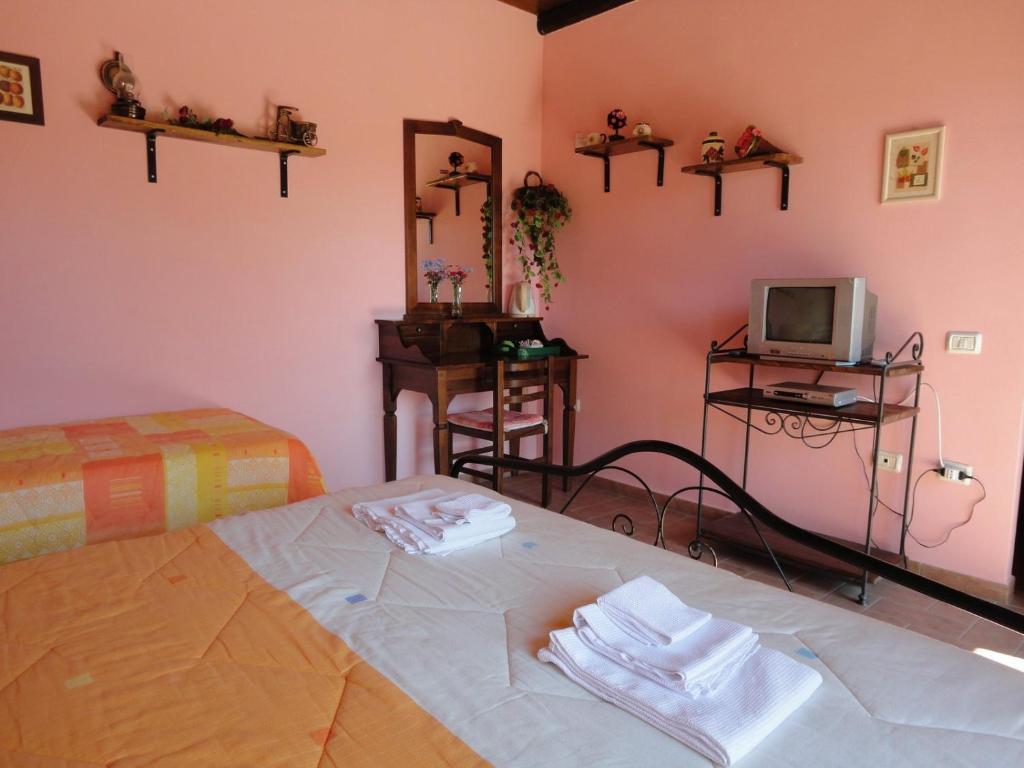 Hotel Il Covo Dei Briganti à Latera Extérieur photo